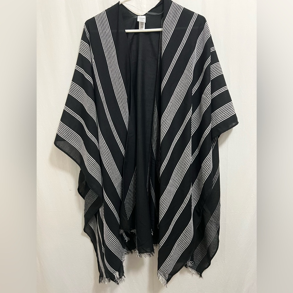 Time &Tru Women’s Fringed Kimono